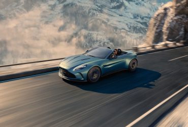 Convertible Stablemate | Aston Martin Debuts New Vantage Roadster
