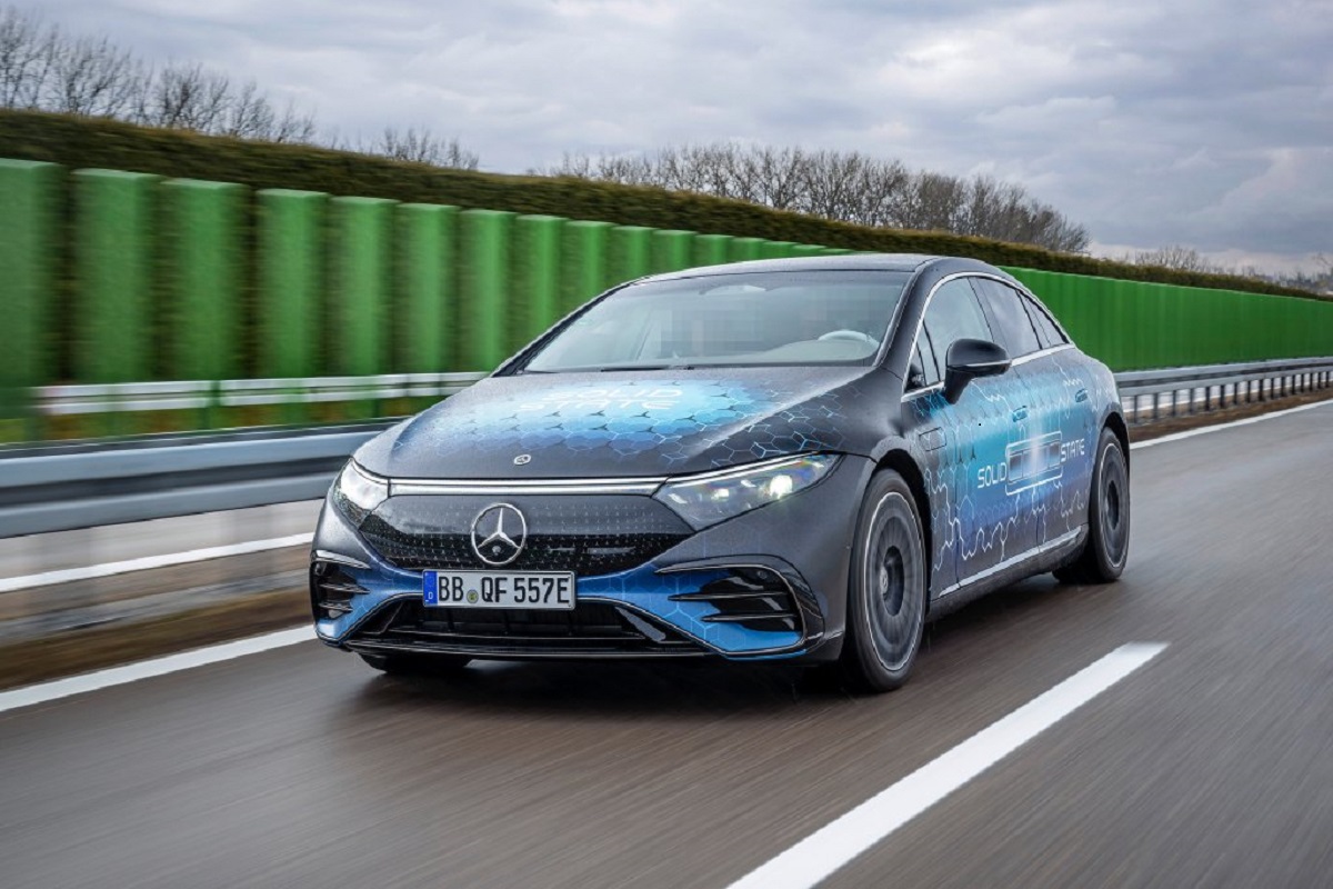 Mercedes-Benz works on all-new solid-state battery test program