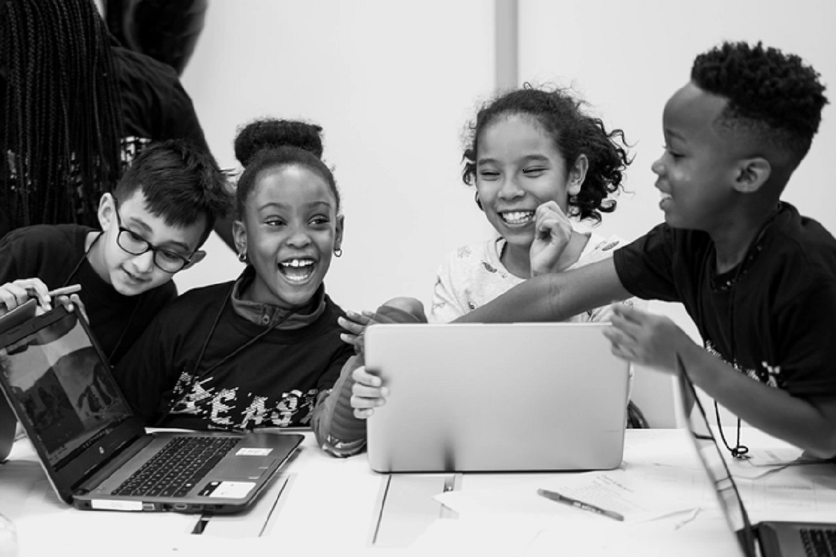 Jordan Brand Debuts the Creative Combine STEM Workshop for Bay Area Youth