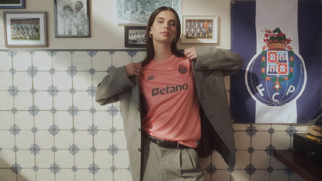 New Balance Unveils Striking FC Porto Away Kit