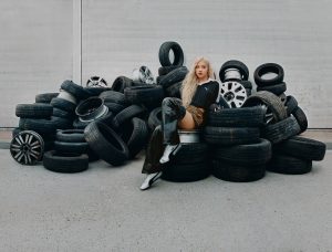 PUMA, Rose Debut New Metallic Speedcat