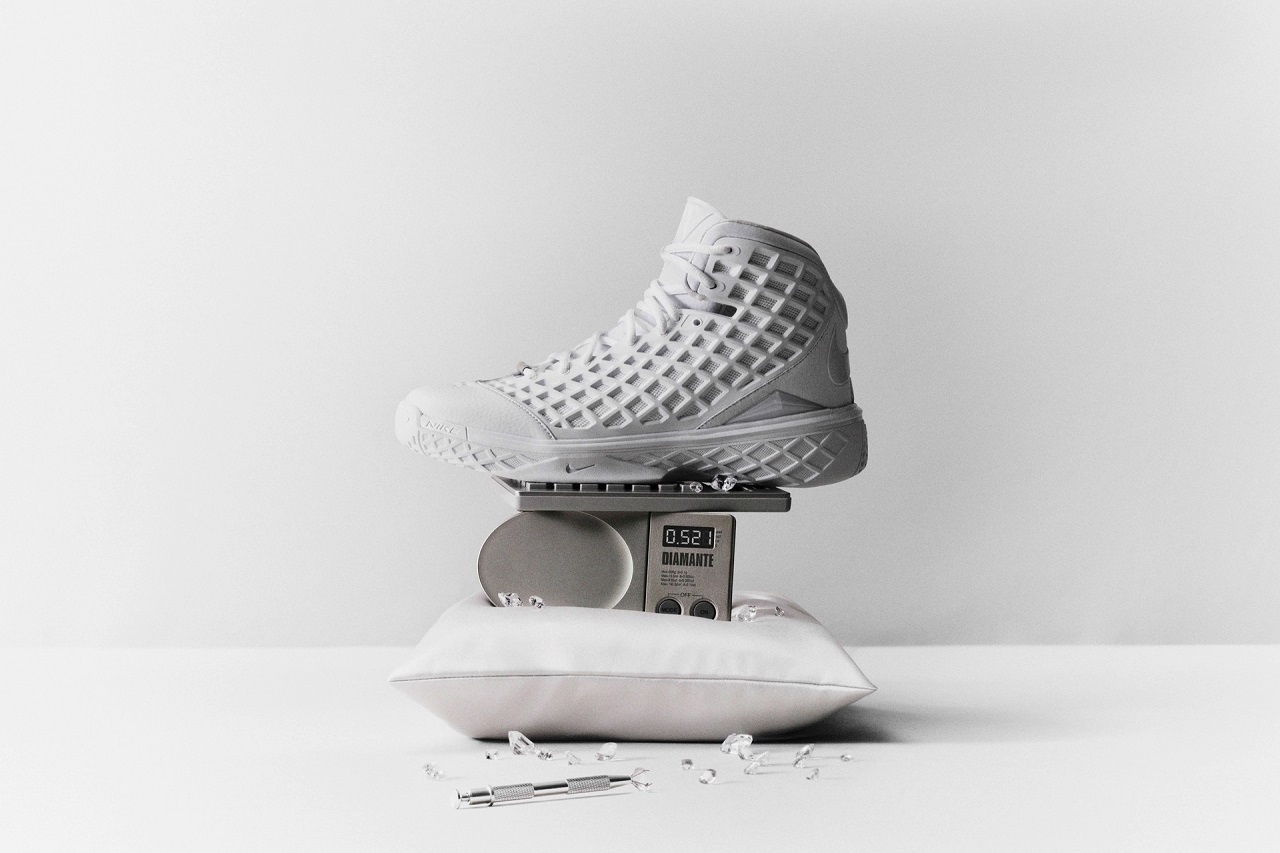 Basketball Icon Reengineered - Nike Unveils The Kobe 3 Protro